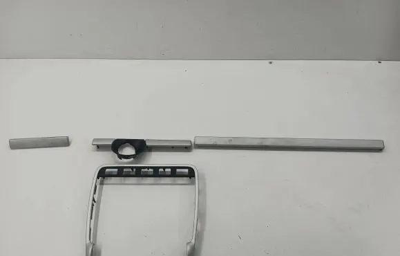 Porsche Cayenne (9PA) Dashboard glove box trim 7L5858079D 7L5857222A 7L5857226A