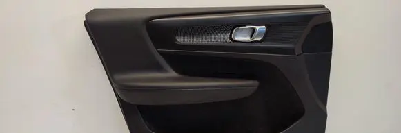 Volvo XC40 Front door card panel trim 32282660