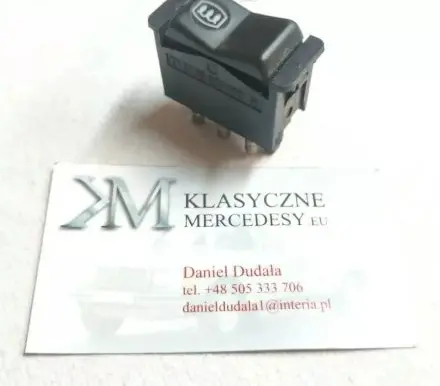 Mercedes-Benz 190 W201 Windscreen/window heater switch 0008206010