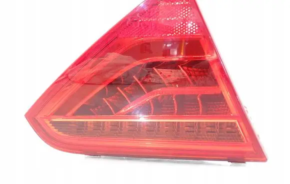 Audi A5 8T 8F Tailgate rear/tail lights 8T0945093C
