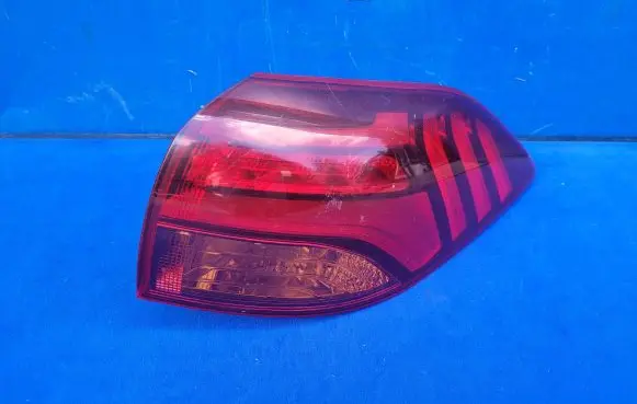 Hyundai Tucson TL Rear/tail lights 92402D7600