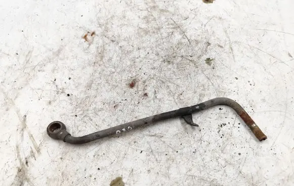 Audi 80 90 B3 Coolant pipe/hose 