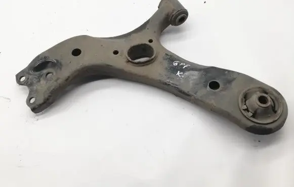 Front lower control arm/wishbone