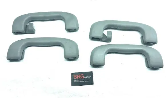 Opel Vectra C A set of handles for the ceiling 317382836