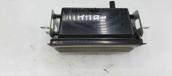 Nissan X-Trail T30 Glove box 68475WL000