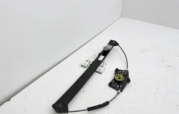 Audi Q2 - Rear door window regulator with motor 81A839462 31052019 4BWA003