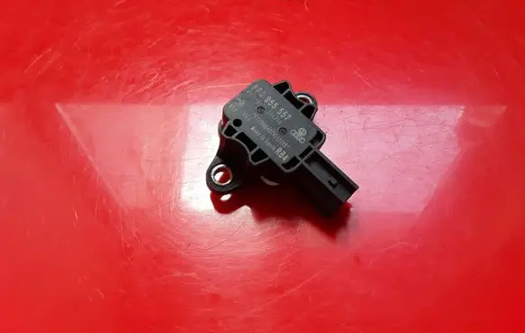 Seat Exeo (3R) Airbag deployment crash/impact sensor 8P0955557 022995 280710