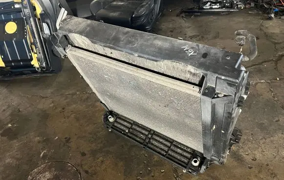 BMW X6 M Radiator set 7589464