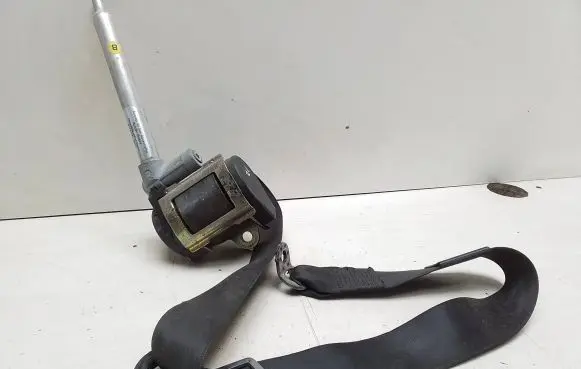 Audi A6 S6 C4 4A Front seatbelt 0566021300