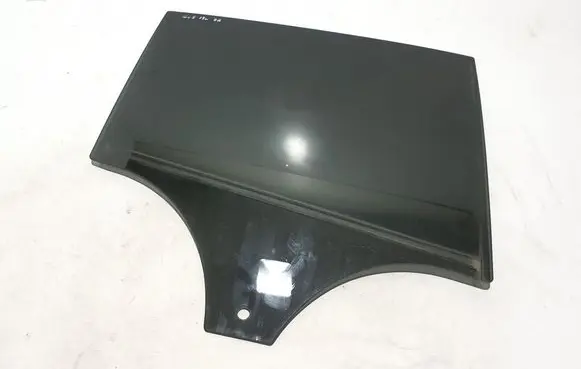 Mercedes-Benz GLE W167 Rear door window glass A1677352600
