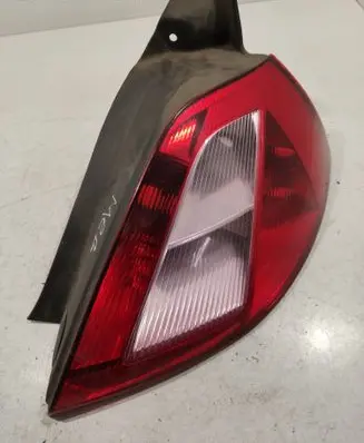 Renault Megane II Rear/tail lights 8200073237