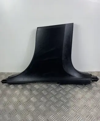 (B) pillar trim (bottom)