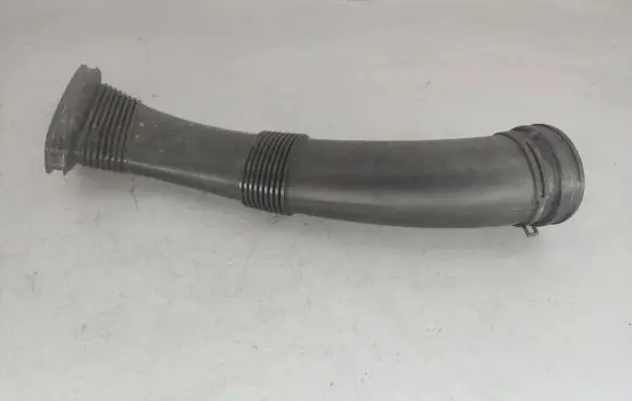 Porsche Panamera (970) Intake resonator 97011011431