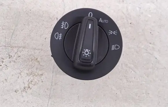 Volkswagen Polo VI Light switch 5G0941431AP