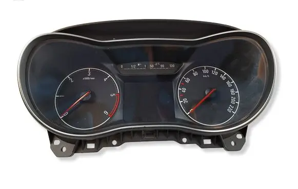 Opel Corsa E Speedometer (instrument cluster) 3132031