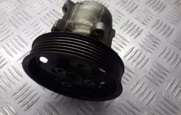Seat Toledo II (1M) Power steering pump 1J0422154C