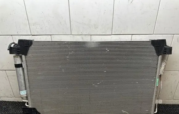 A/C cooling radiator (condenser)
