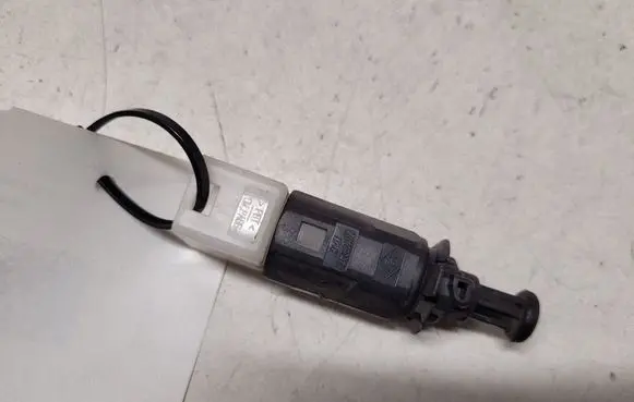 Renault Laguna II Brake pedal sensor switch