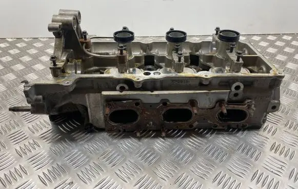 Lincoln MKZ II Engine head RFDG1E6C064AA