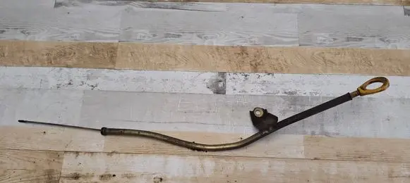 Toyota Avensis T220 Oil level dip stick 