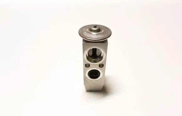 Air conditioning (A/C) expansion valve
