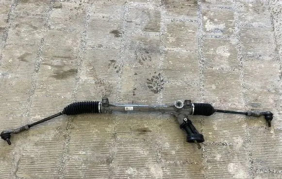 Volkswagen Polo Steering rack