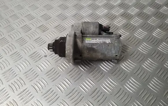 Volkswagen PASSAT B6 Starter motor 02Z911023G