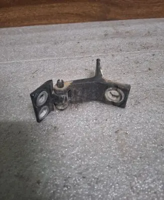 Audi 80 90 S2 B4 Front door upper hinge
