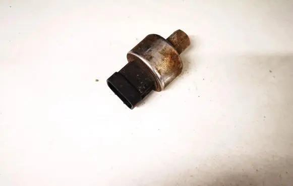 Air conditioning (A/C) pressure sensor