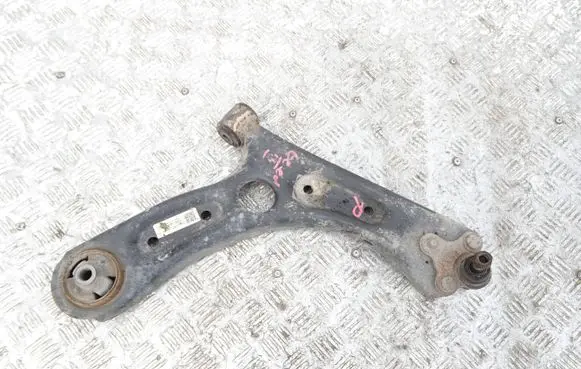 KIA Ceed Front lower control arm/wishbone 54501G4AA 54501191017C