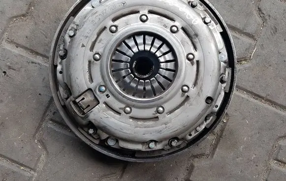 Mercedes-Benz C W205 Dual mass flywheel A0262501501IAUTOPI A0262501501