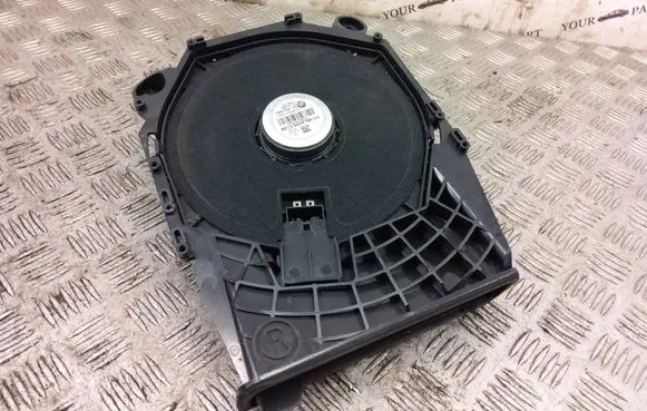 BMW 1 E82 E88 Subwoofer speaker 9204786