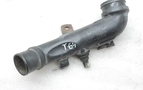 Toyota RAV 4 (XA30) Intercooler hose/pipe 1736226010