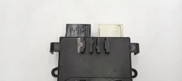 BMW 3 E46 Wing mirror control module 61316913364 6913364 61356913364