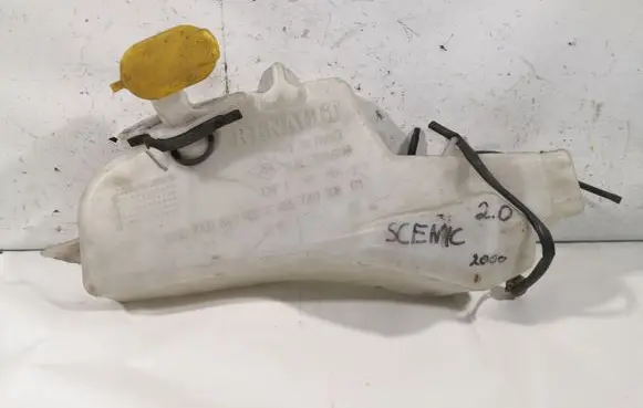 Renault Scenic I Windshield washer fluid reservoir/tank 7700843902C