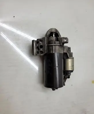 BMW 7 F01 F02 F03 F04 Starter motor 7801203