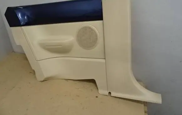 Volkswagen New Beetle Rear door card panel trim