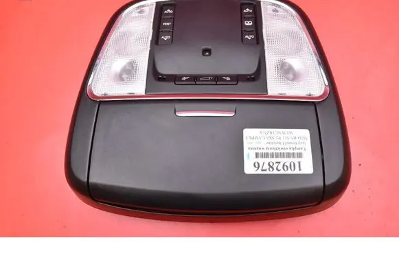 Jeep Grand Cherokee Boot/trunk interior light PN2115256