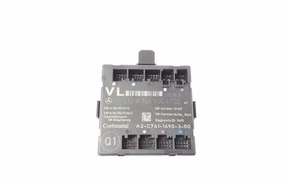 Mercedes-Benz GLA W156 Door control unit/module A1669004102