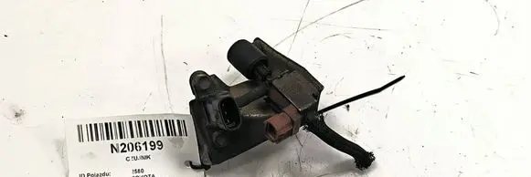 Toyota Corolla E120 E130 Other engine bay part