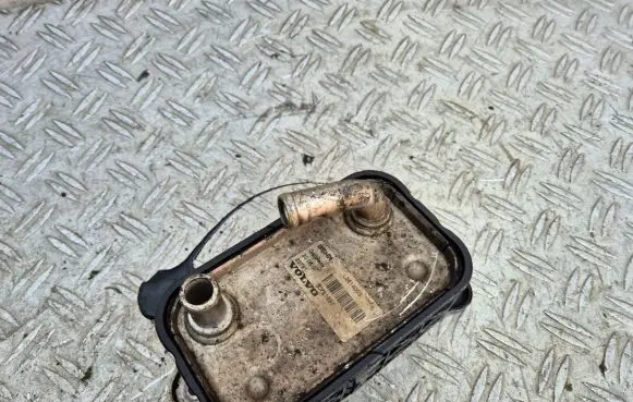 Engine oil radiator