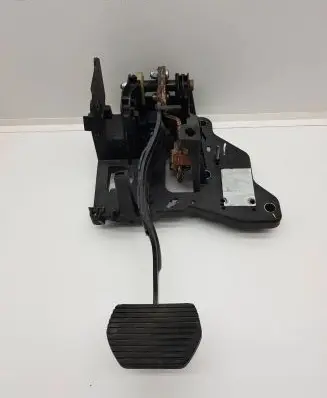 Peugeot 508 RXH Brake pedal 9666871680 172618P 0380