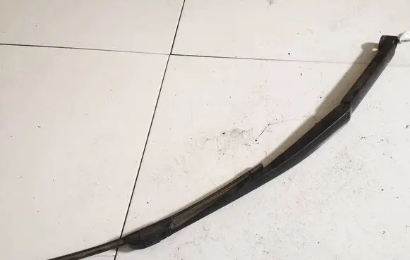 Subaru Legacy Front wiper blade arm 