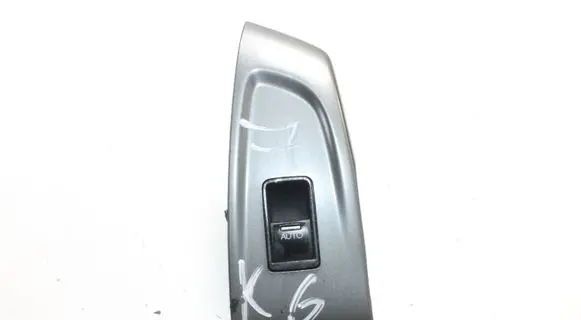 Honda Accord Electric window control switch 35780TL0E02M1