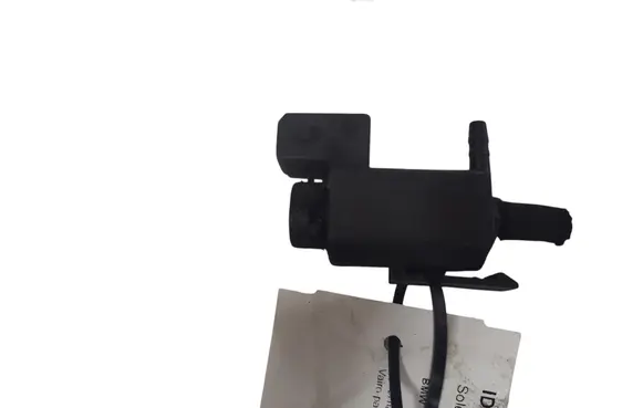 BMW 1 E81 E87 Turbo solenoid valve 70231800 7810831