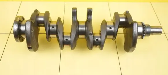 Ford Kuga I Crankshaft 30725118 16SP23