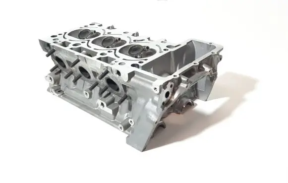 Audi A5 8T 8F Engine head 06E103404A 06E103404