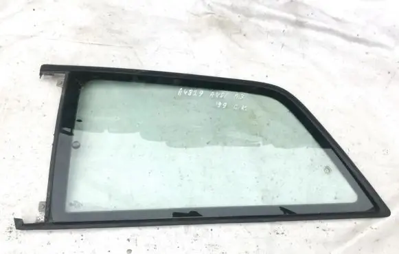 Audi A3 S3 8L Rear side window