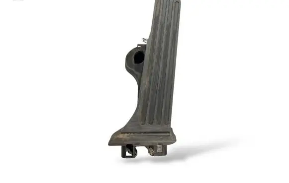 Volkswagen PASSAT B6 Accelerator throttle pedal 1K1721503L