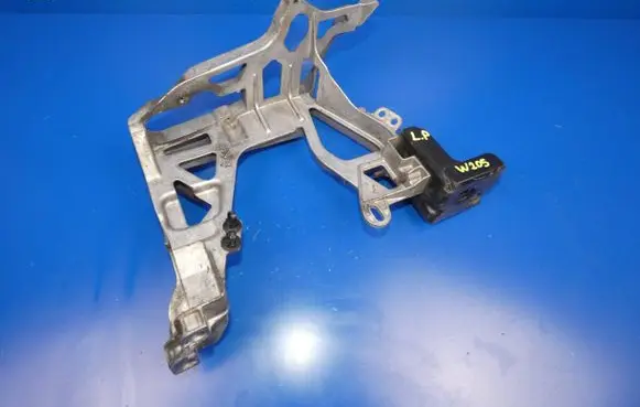 Mercedes-Benz C W205 Headlight/headlamp mounting bracket A2056221600